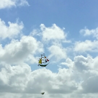 Schiff in den Wolken.png